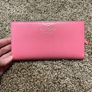 Used Kate spade wallet